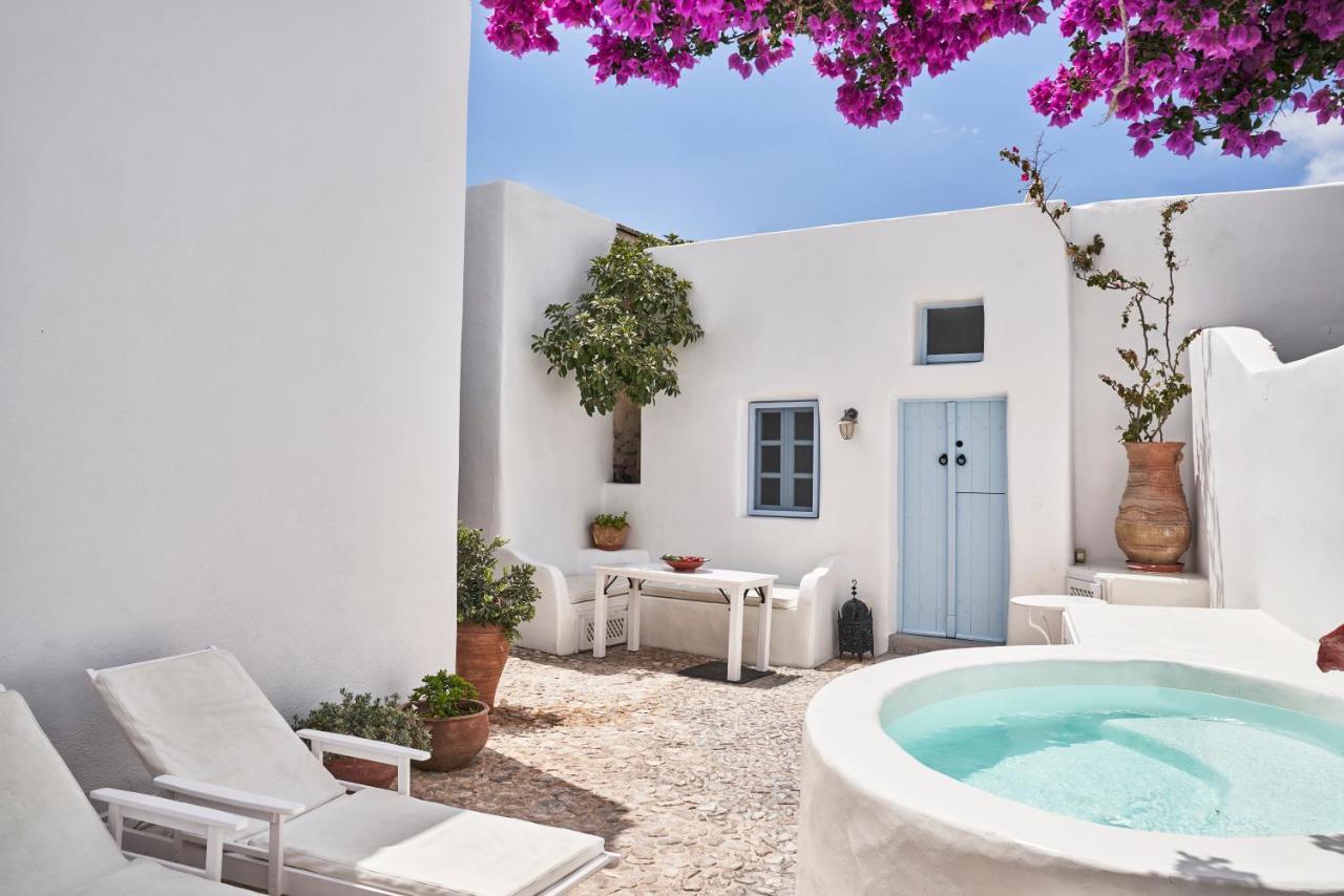 2 Bedroom Charming Villa With Outdoors Jacuzzi Megalochori  Exteriér fotografie