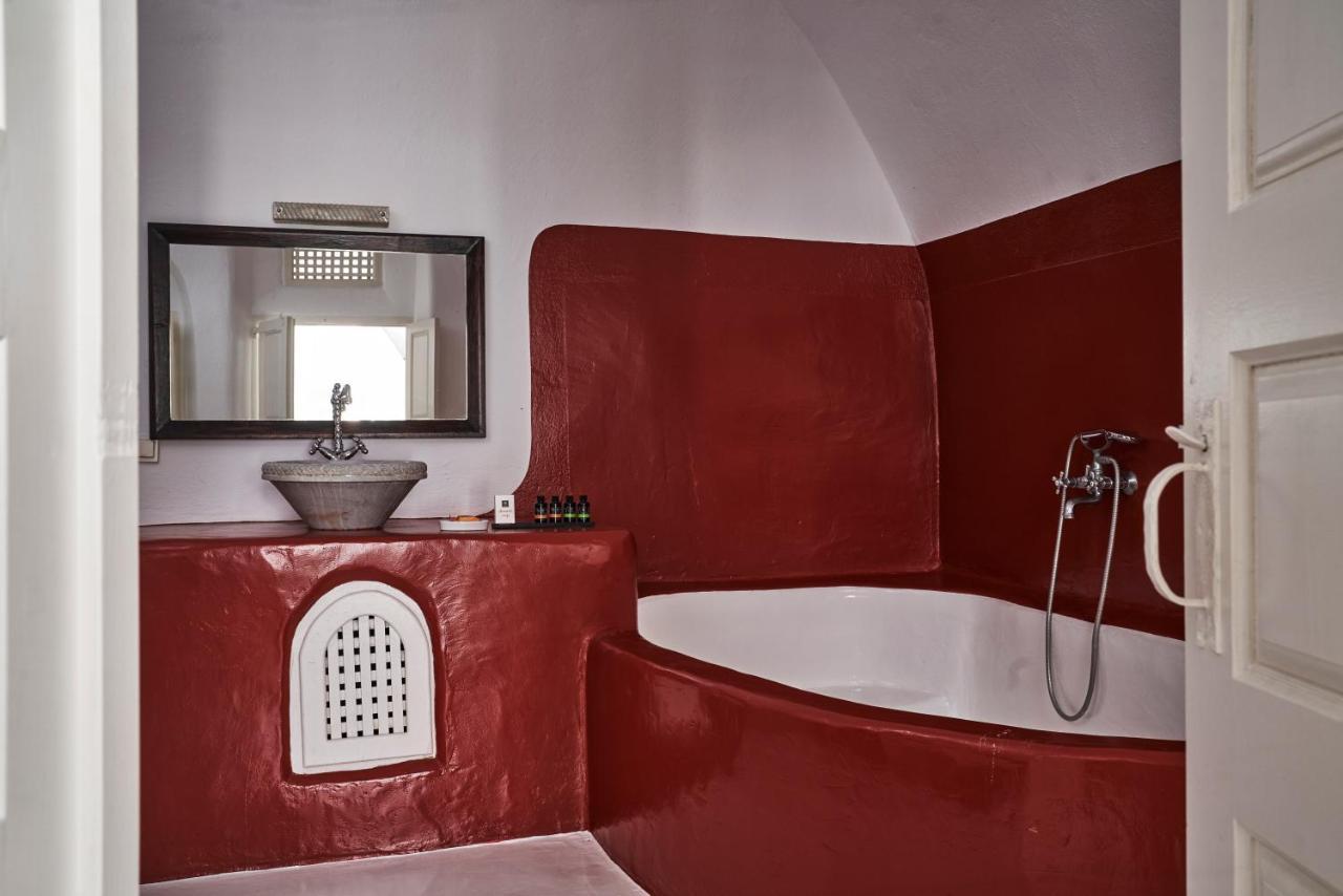 2 Bedroom Charming Villa With Outdoors Jacuzzi Megalochori  Exteriér fotografie